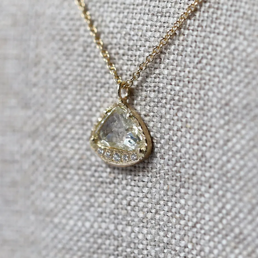 0.72ct Icy grey diamond necklace