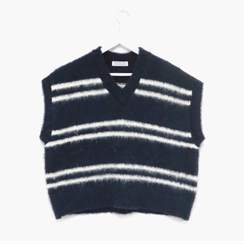 christmas outfit Sonicelife Vintage Striped Oversized Knitted Vest