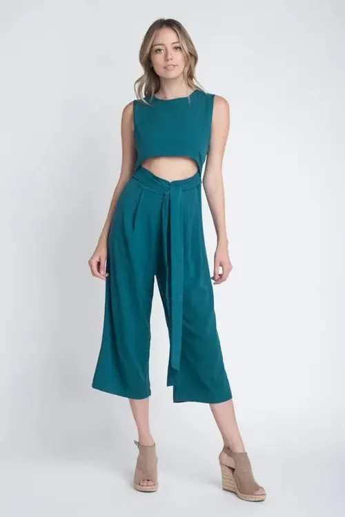 Elegant Sleeveless Jumpsuit with Side Slit and Customizable Tie Feature for Women