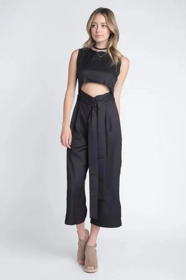 Elegant Sleeveless Jumpsuit with Side Slit and Customizable Tie Feature for Women