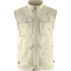 Fjällräven Men&#x27;s Travellers Mt Vest Light Beige | Buy Fjällräven Men&#x27;s Travellers Mt Vest Light Beige here | Outnorth