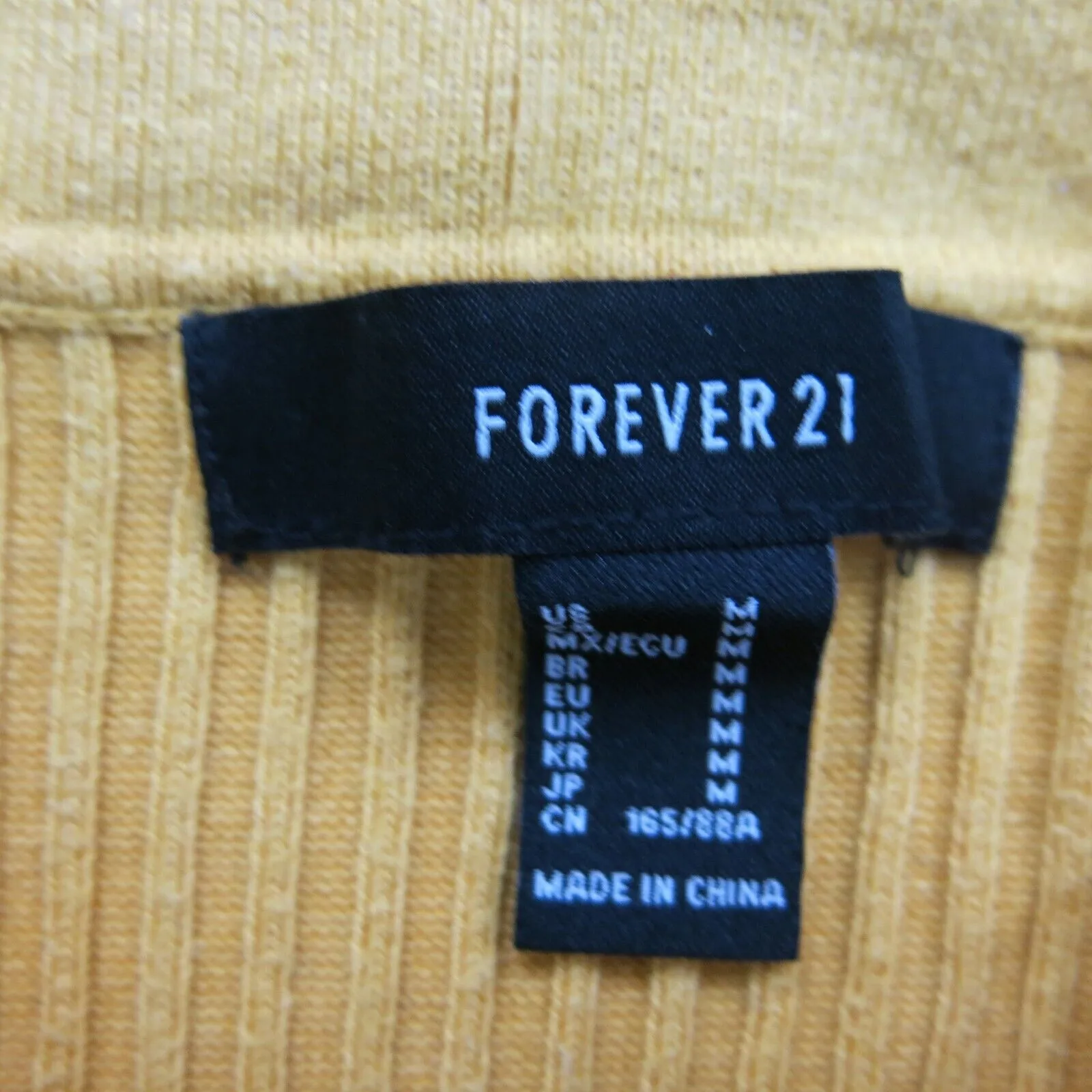 Forever 21 Womens Polo Sweater Knitted Long Sleeve Snap Closure Yellow SZ Medium