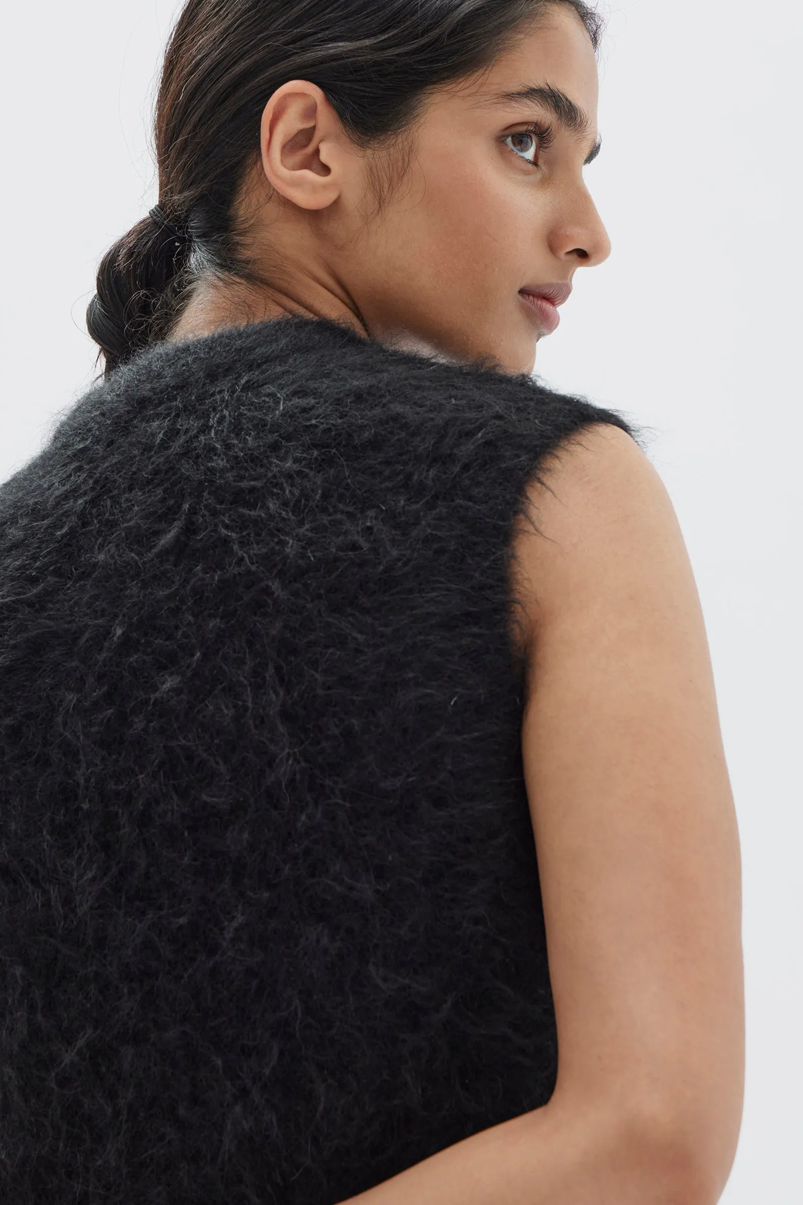 Hunter Alpaca Cropped Knit Vest