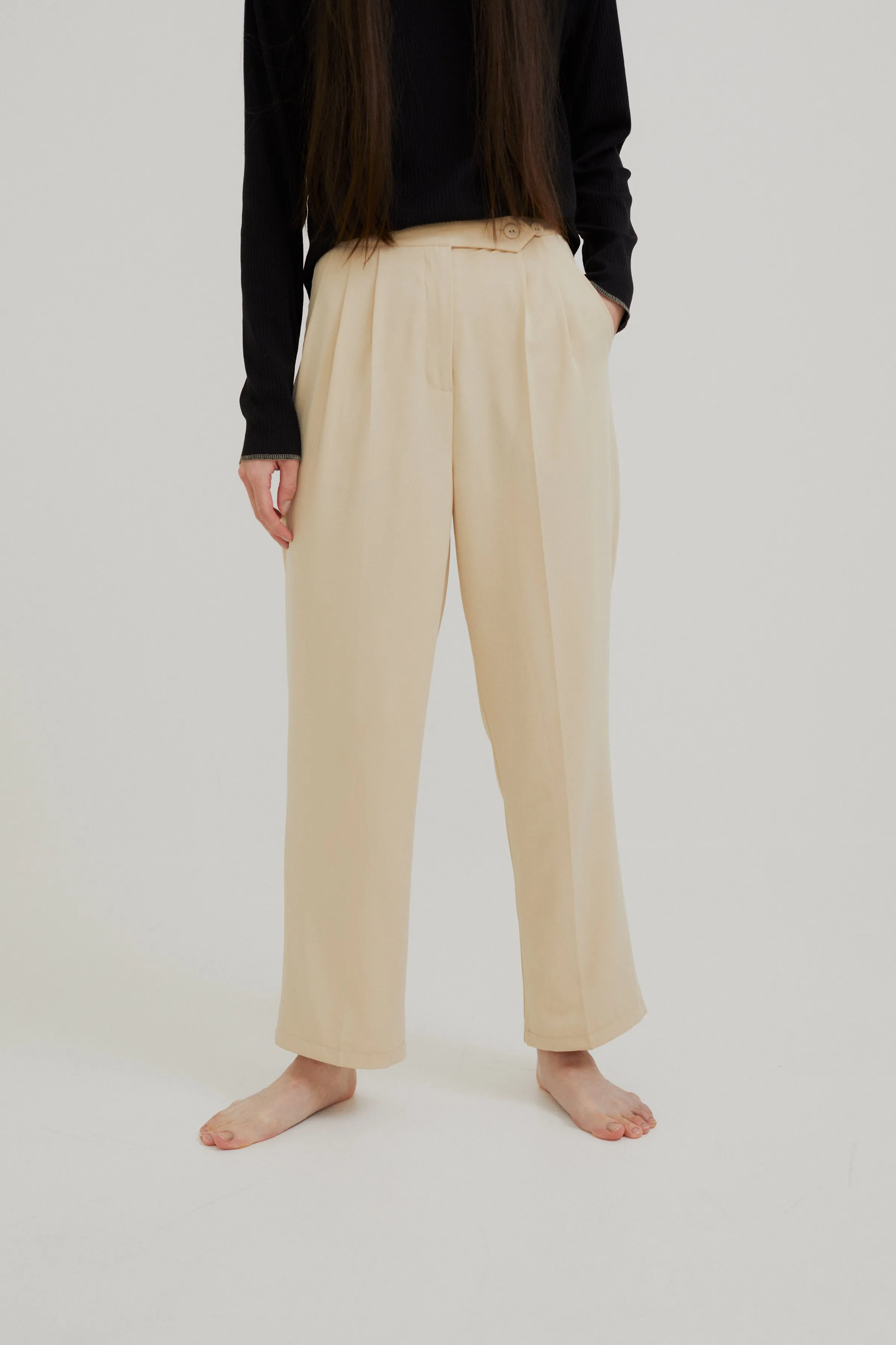 <Re stock > basic asymmetry pants