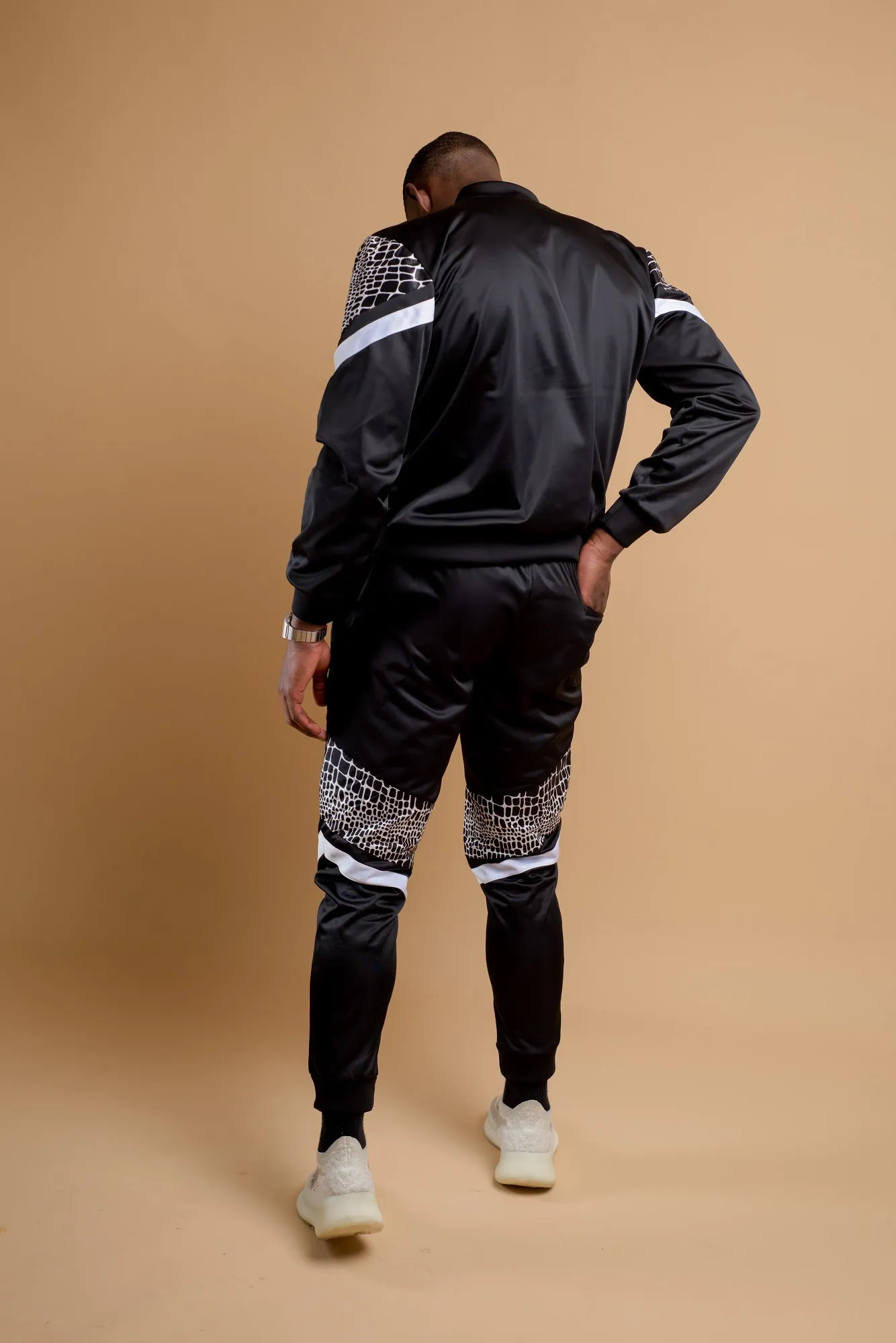 Mens - Zweli (Black) Tracksuit Set.2