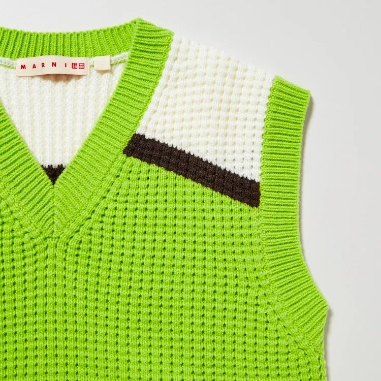 Uniqlo Marni Popcorn Knitted V Neck Vest Green