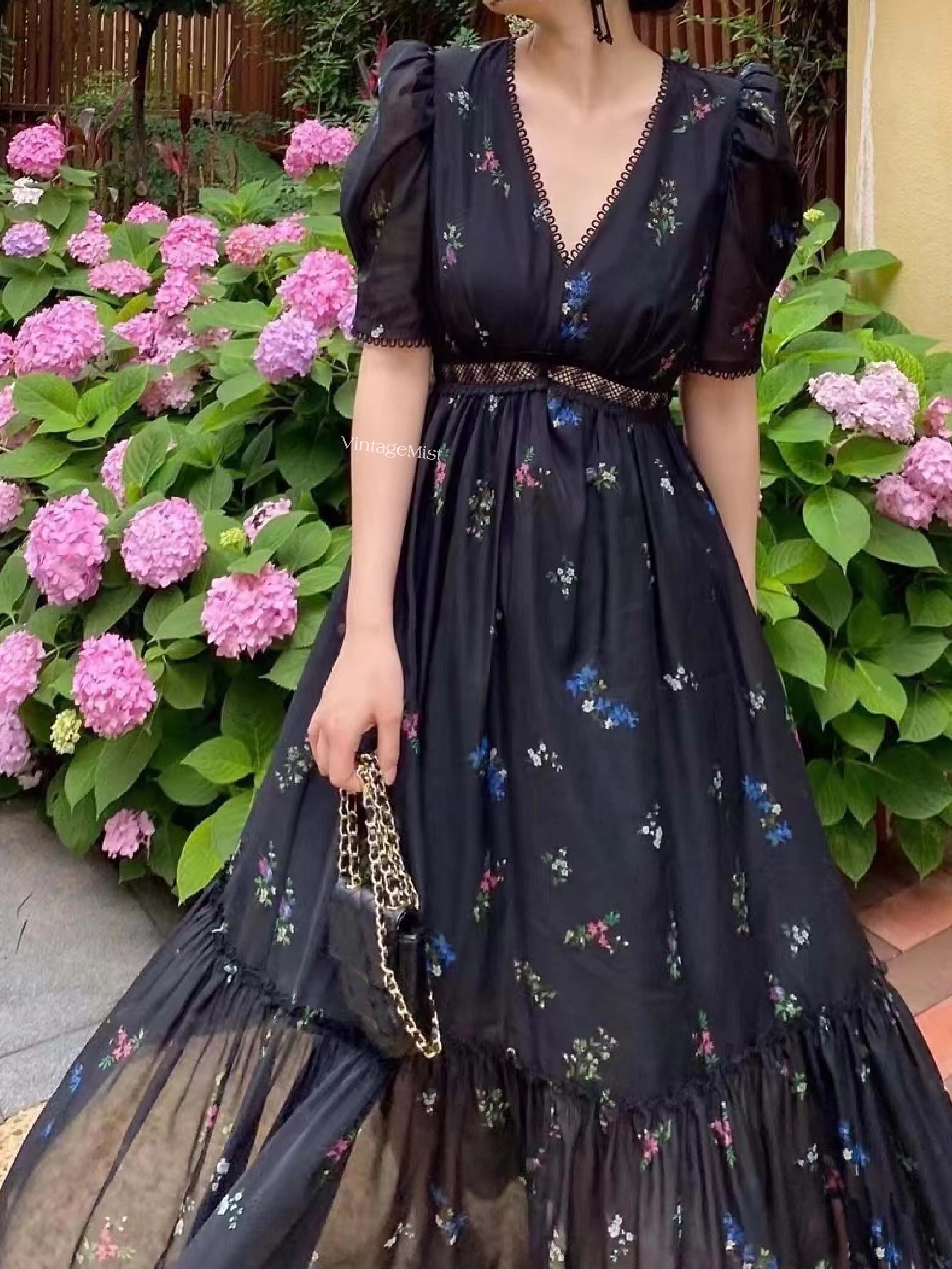 V-neck Floral Retro Dress