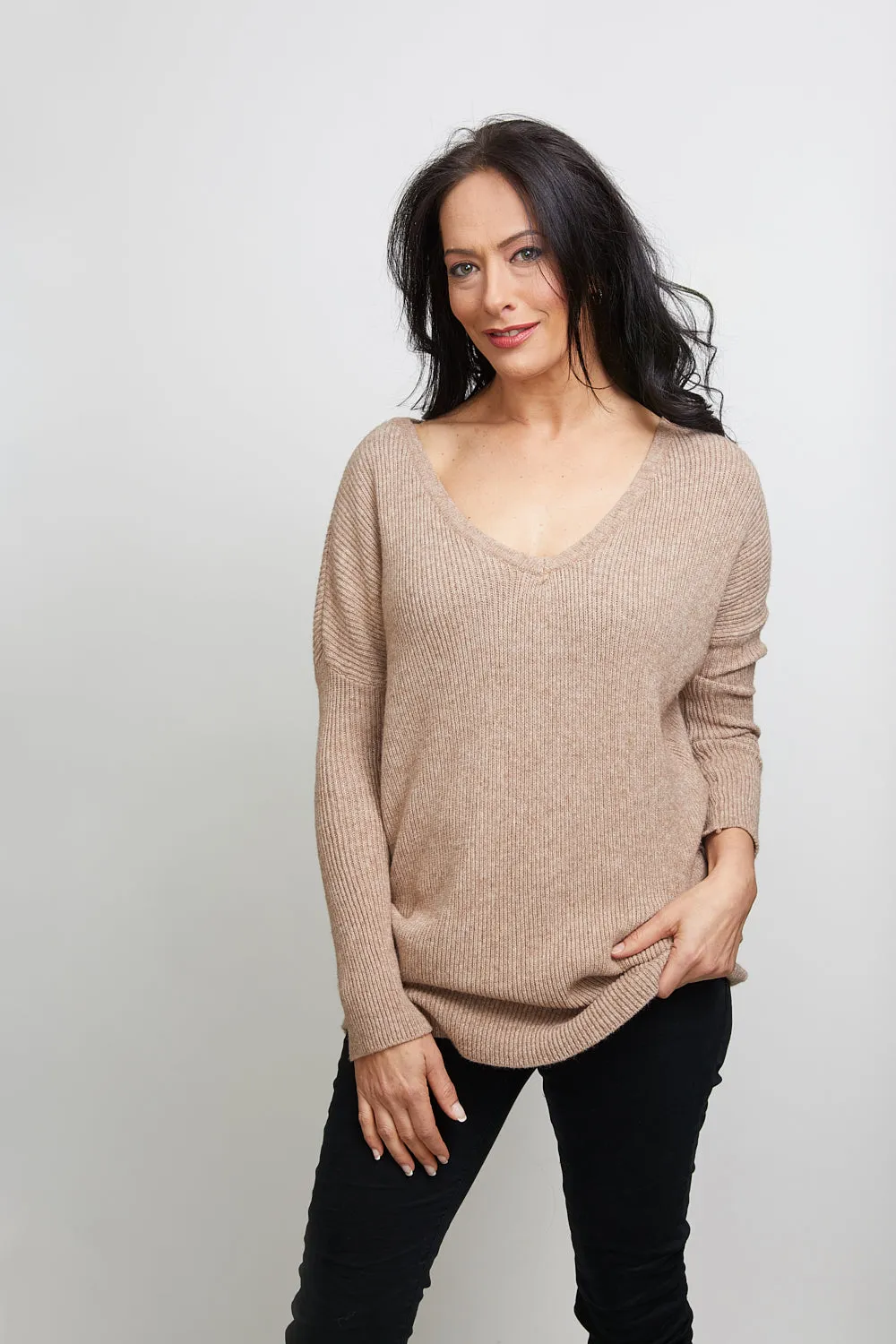VICTORIA KNIT